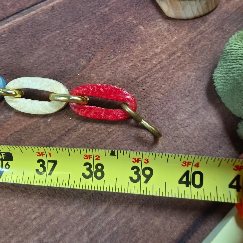 Chain Belt Womens OS Multi Color Good Textured Link Gold Tone Hardware